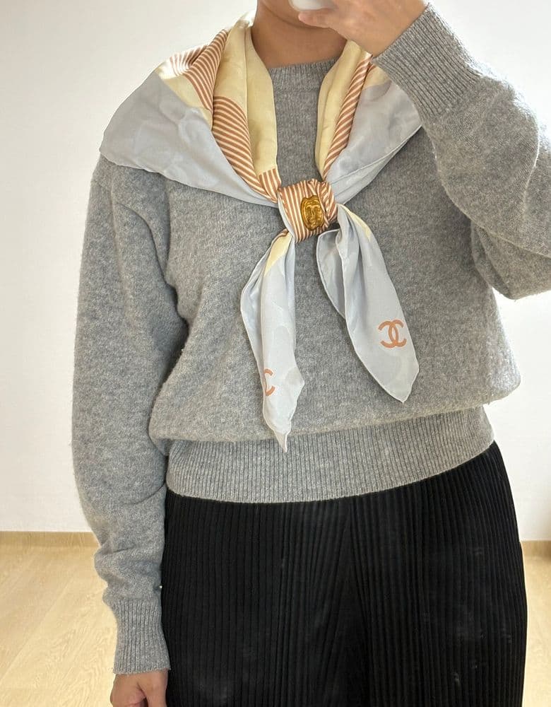 샤넬 스카프 AAB623