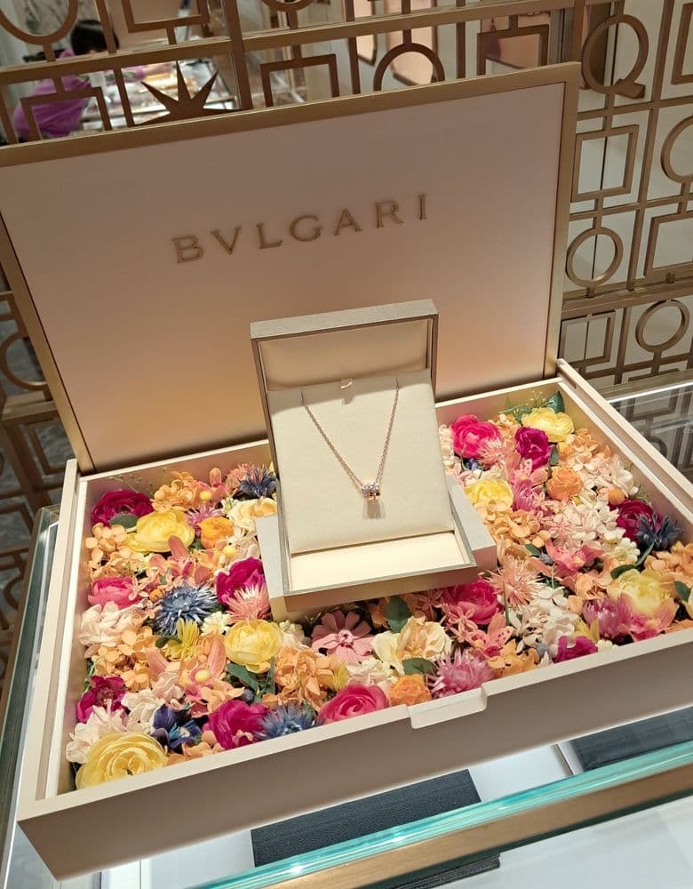 불가리 세르펜티 목걸이, 샤넬 코코 크러쉬 반지 장만