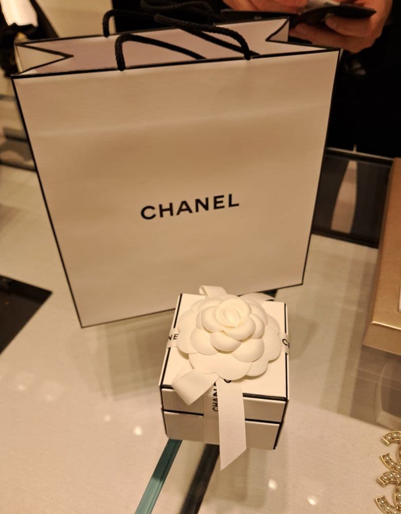 불가리 세르펜티 목걸이, 샤넬 코코 크러쉬 반지 장만