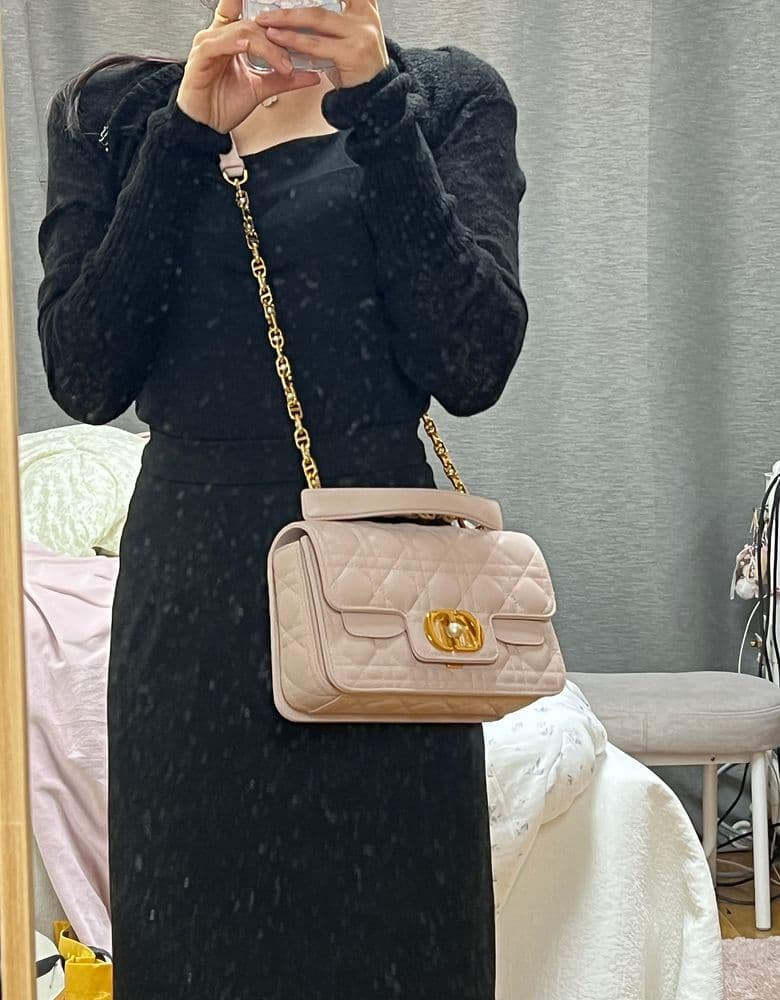 디올 졸리백 핑크, 반클리프앤아펠 마더오브펄