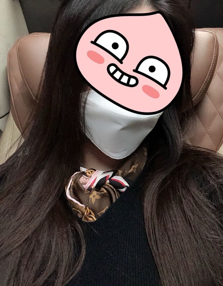 루이비통 페팩트매치 스퀘어 90_방도