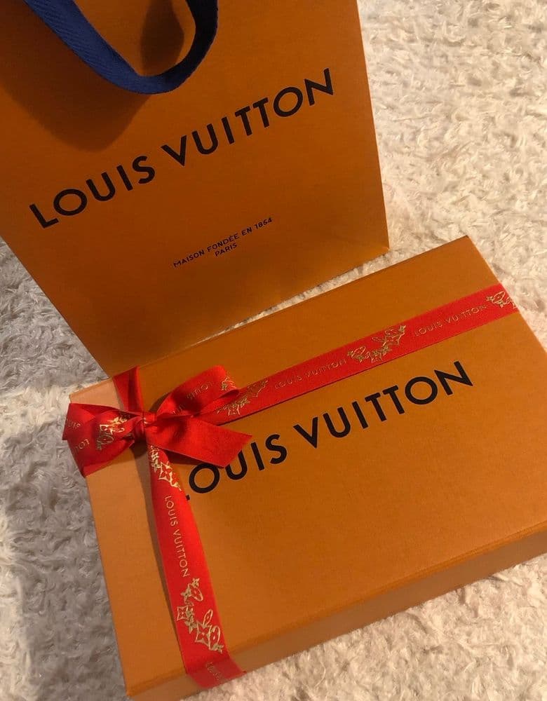 루이비통 페팩트매치 스퀘어 90_방도