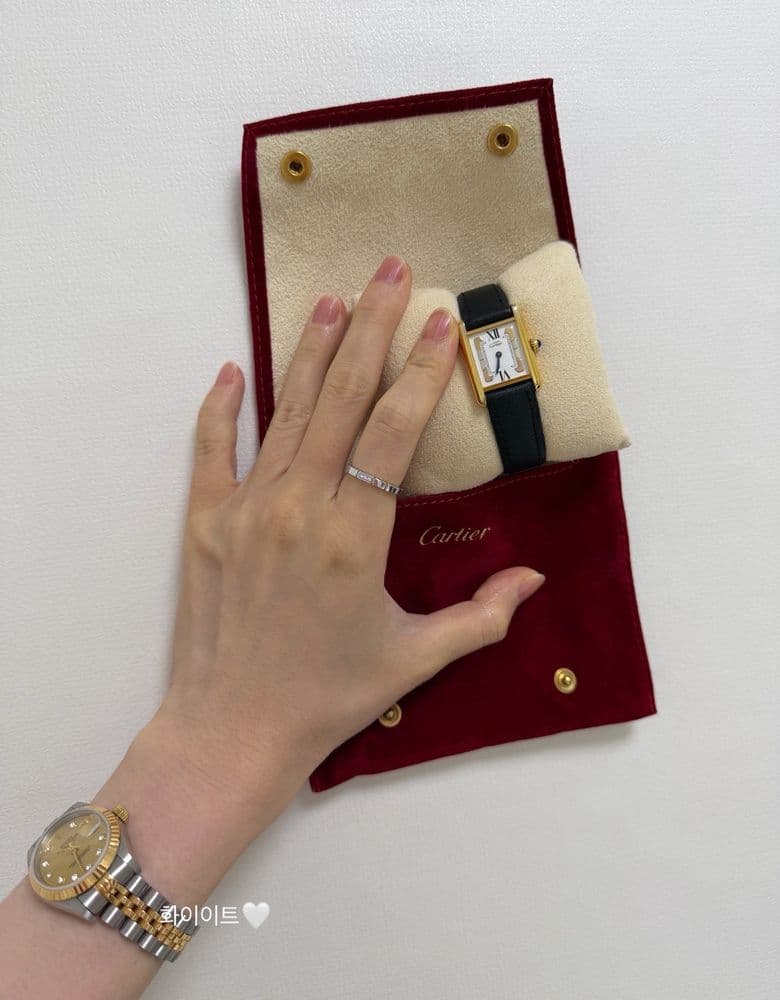 까르띠에 탱크 시리즈 빈티지 시계