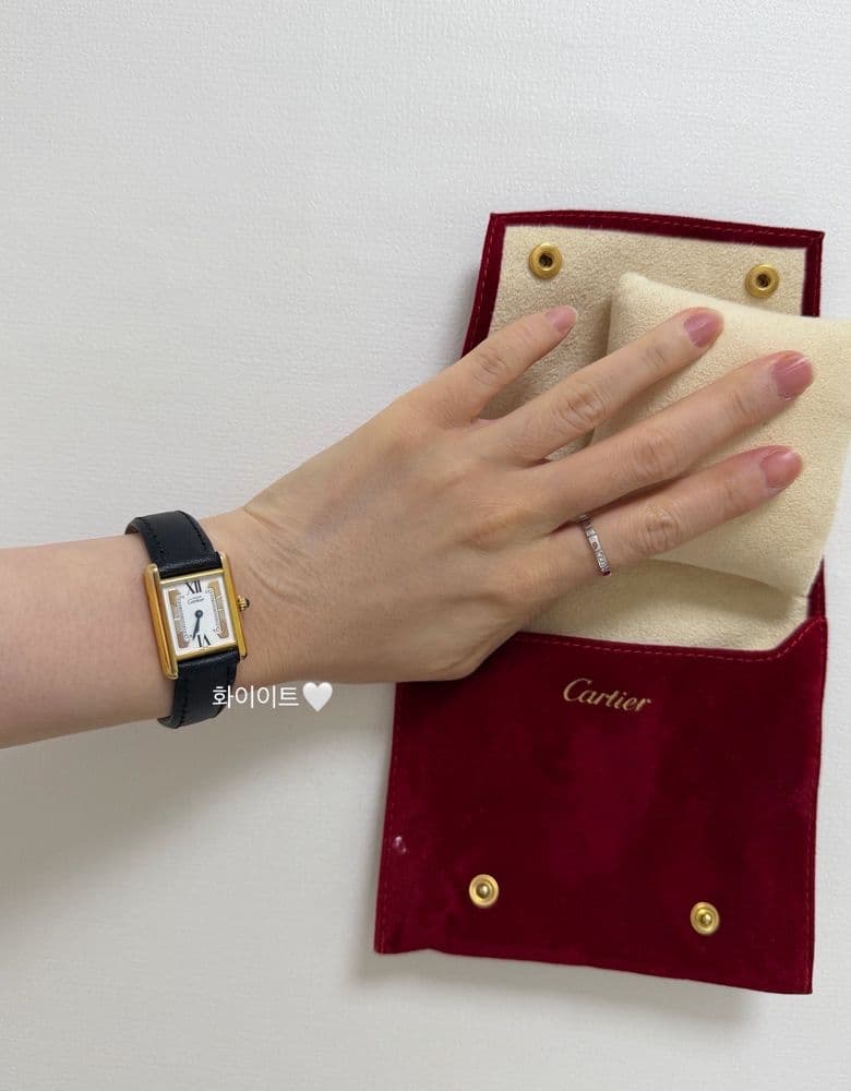 까르띠에 탱크 시리즈 빈티지 시계