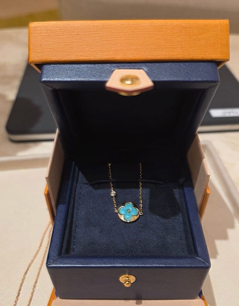 루이비통 블라썸 팔찌