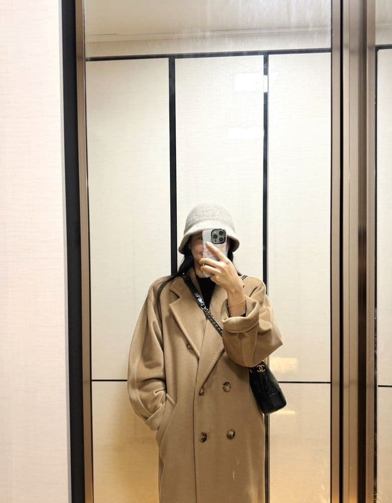 막스마라 마담, 마누엘라