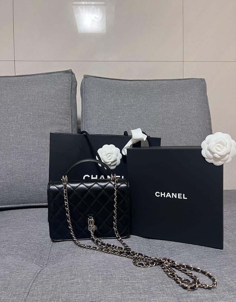 샤넬 25시즌백 클래식핸들