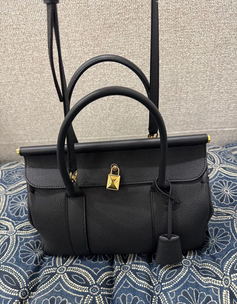 샤넬 클래식 미듐사이즈, 에르메스 에블린29, 로로피아나 룸백 L25