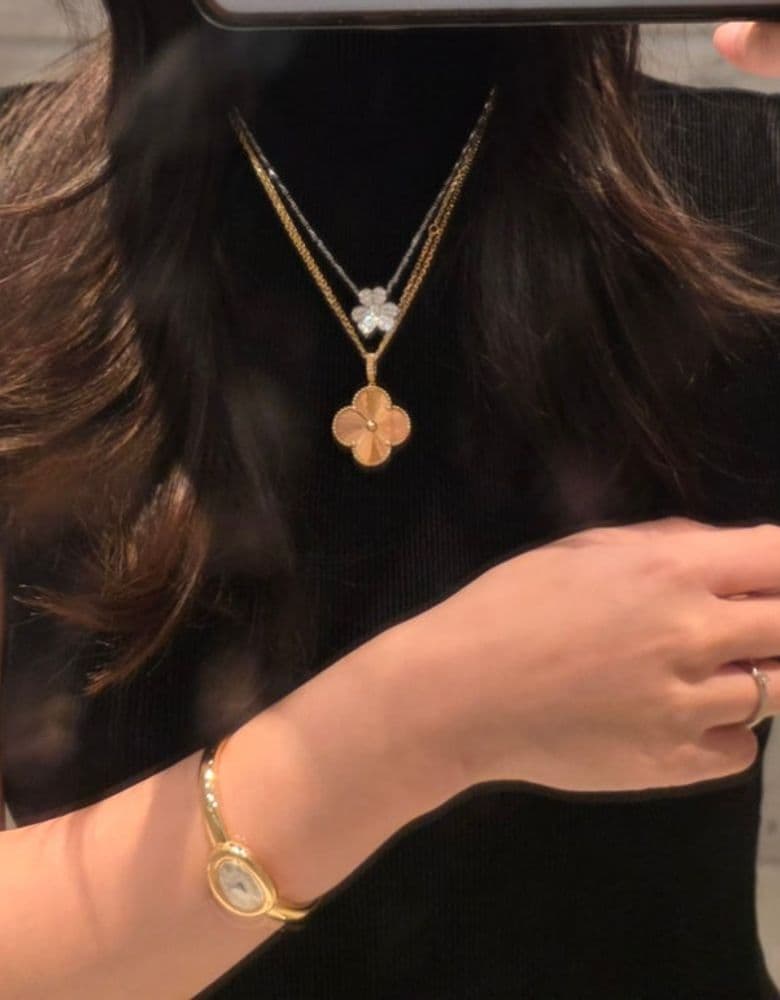 반클리프 아펠 매직 알함브라 기요셰 목걸이