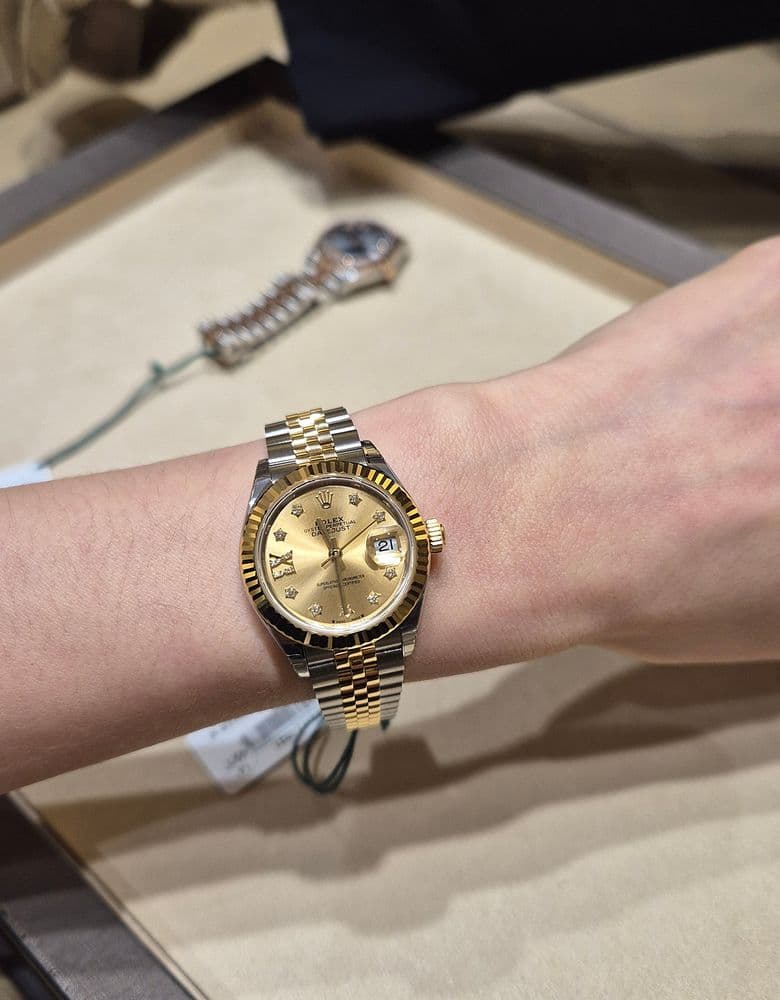 롤렉스 레이디 데이저스트, 디올 미차