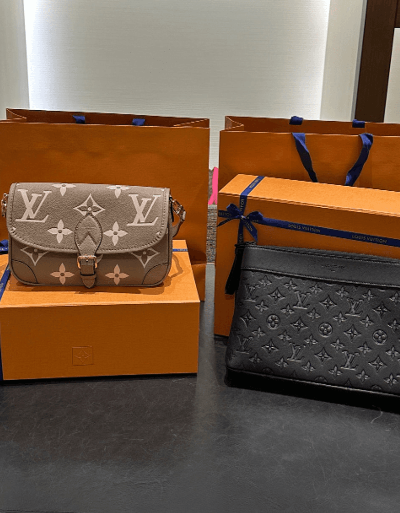 루이비통 가방, 클러치