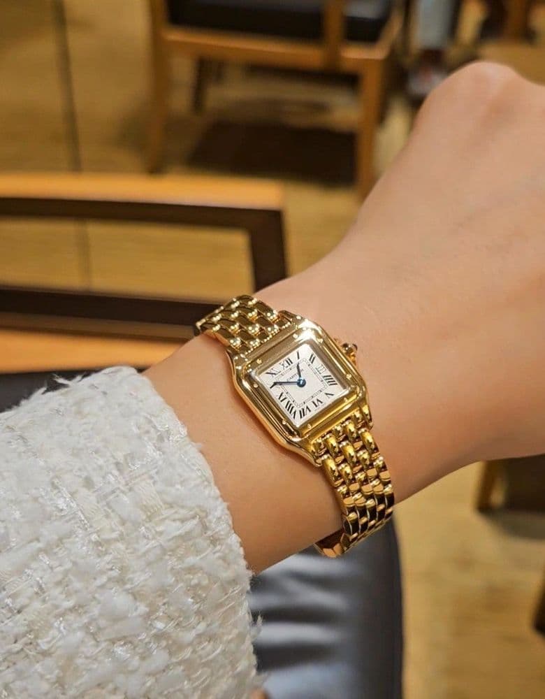 까르띠에 팬더 시계 골드 스몰 사이즈