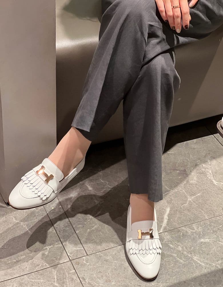 (W) Hermès Royal Loafer, calfskin & permabrass hardware, Blanc