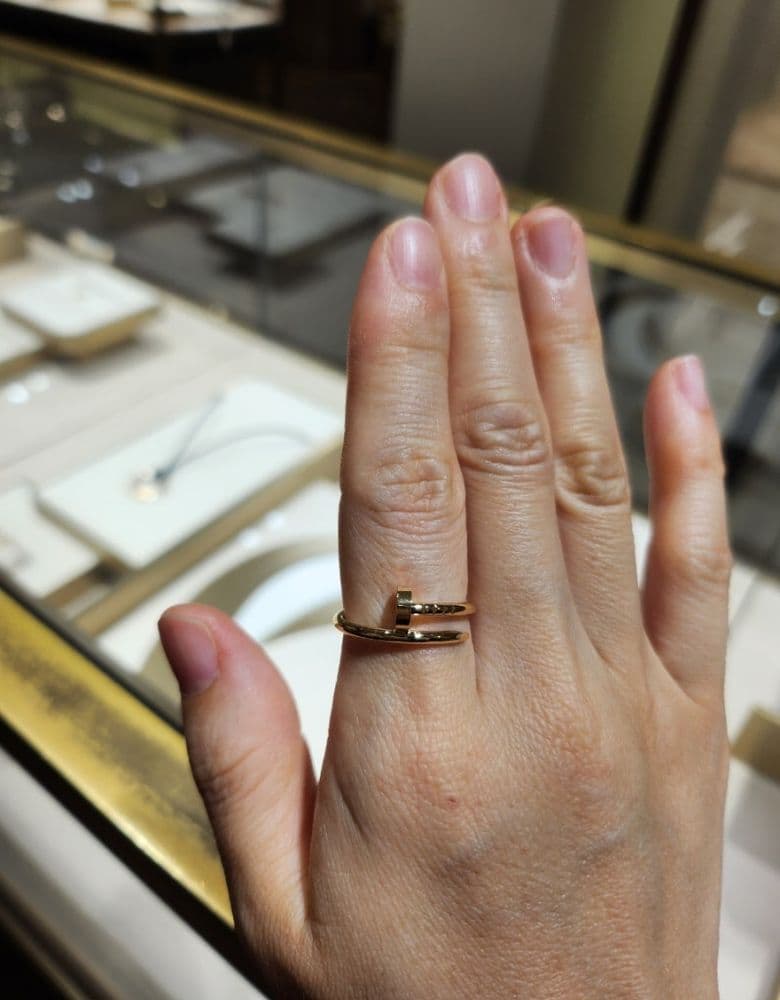 Cartier Juste un Clou ring