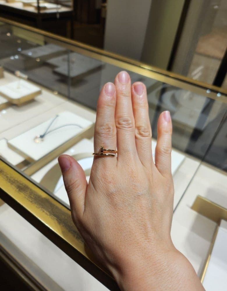 Cartier Juste un Clou ring