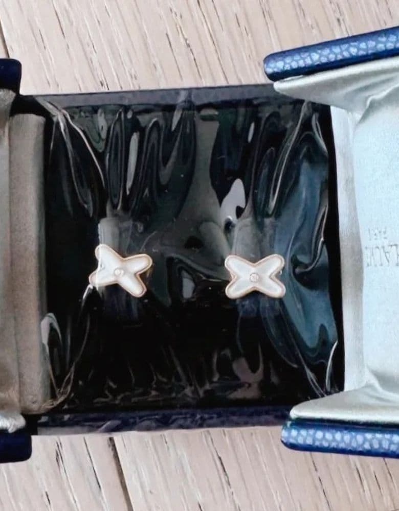 Chaumet's Jeux de Liens Bracelet, Earrings, and Bee My Love Ring & Necklace.