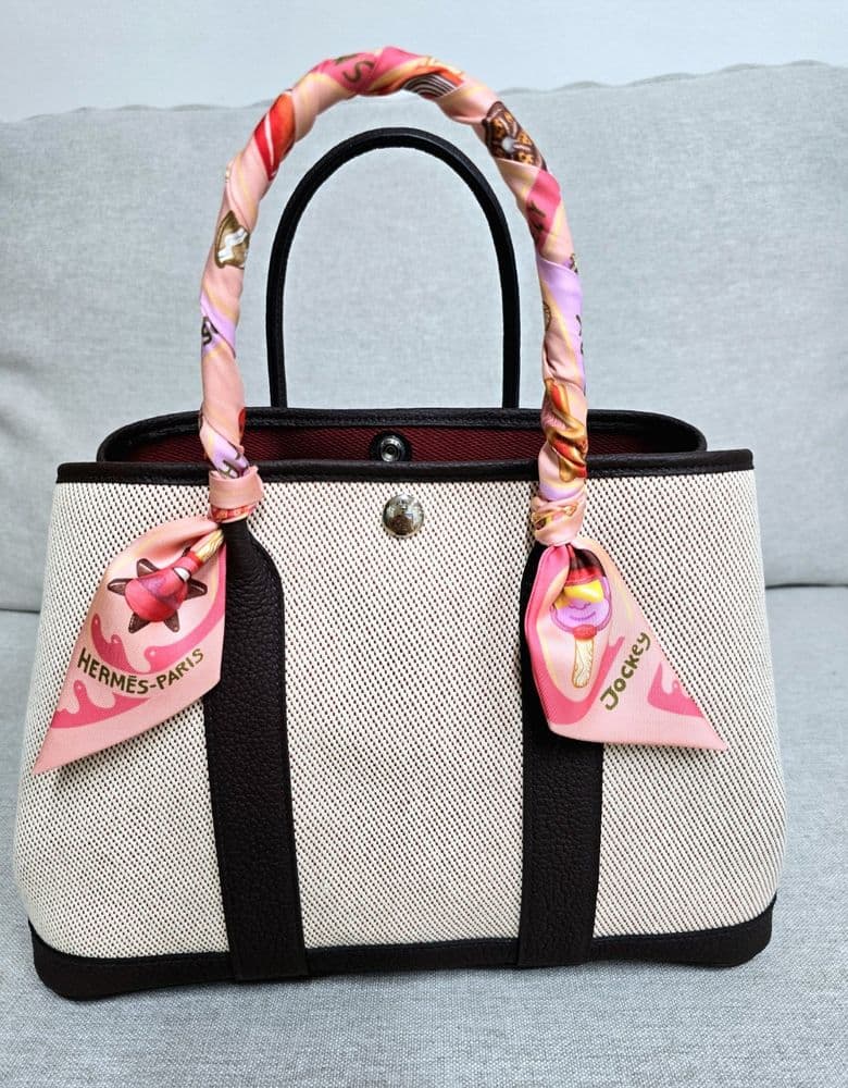 Hermès Garden Party 30 bag in canvas and Negonda leather with palladium hardware, Beton/Noir