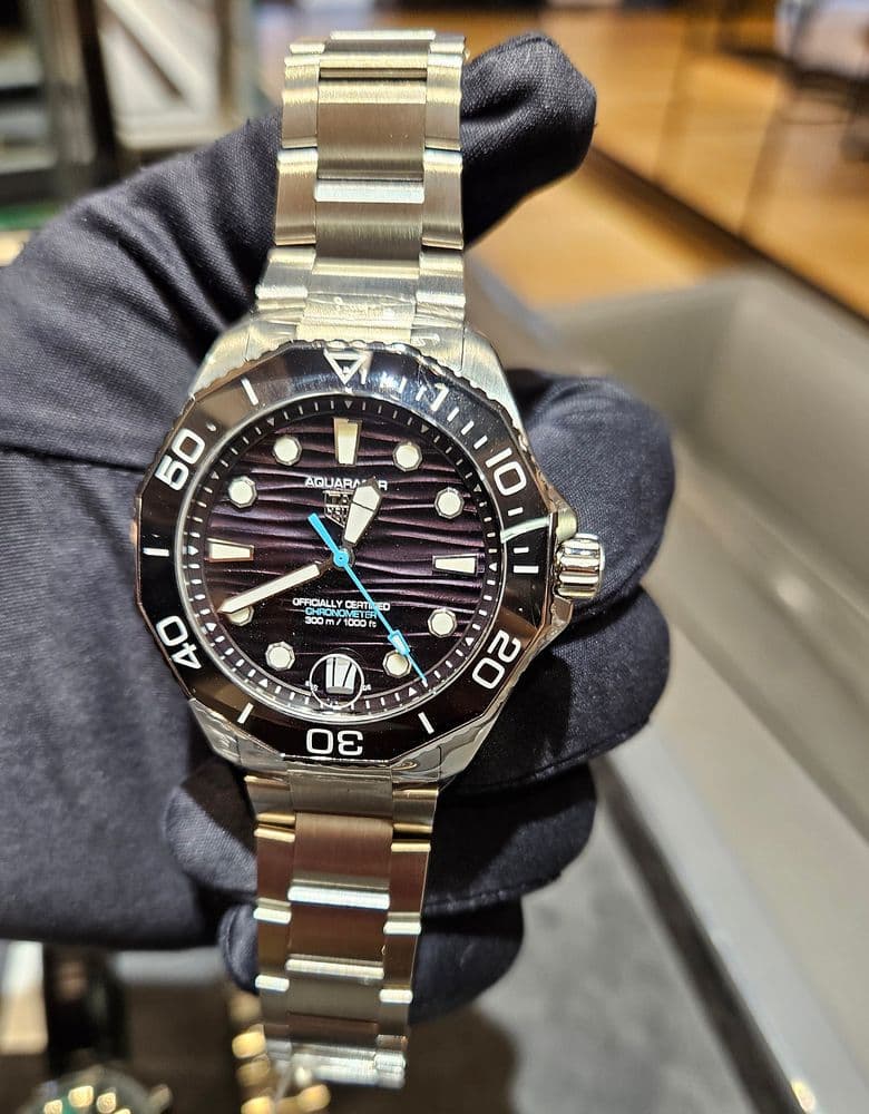 Tag Heuer Aquaracer Professional 300 Date