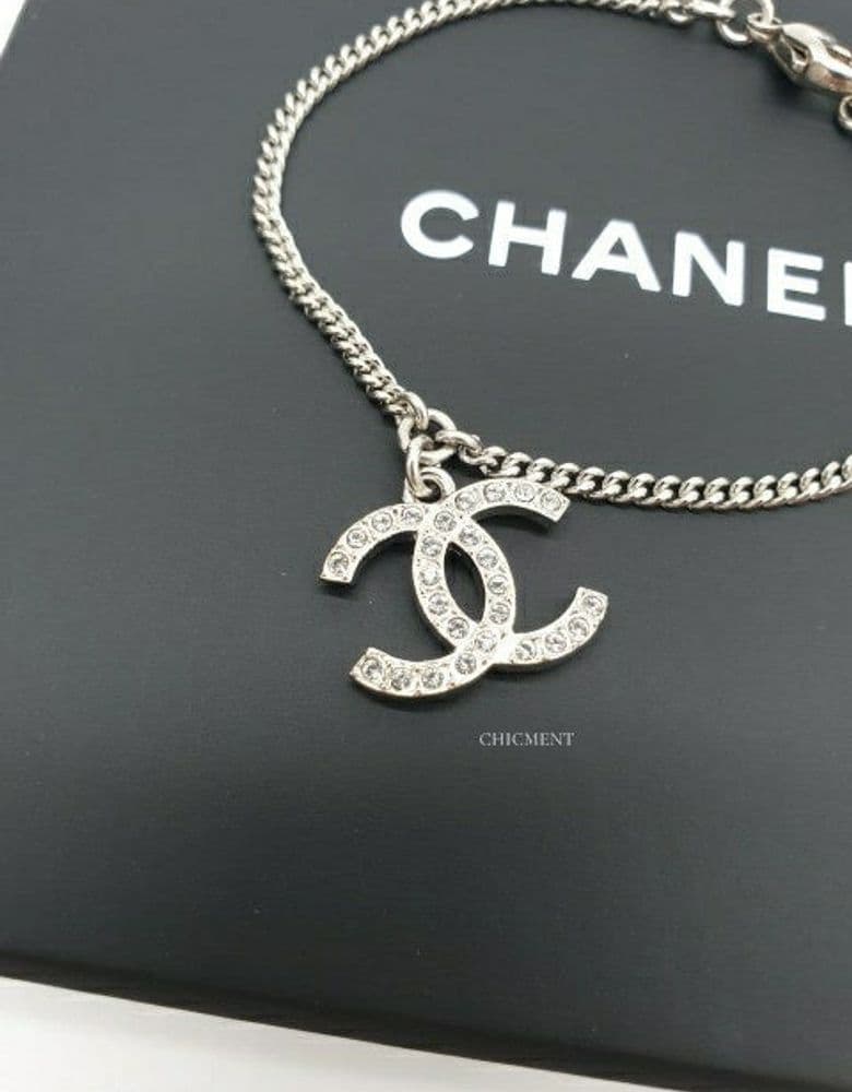 Chanel 22C CC Logo Bracelet