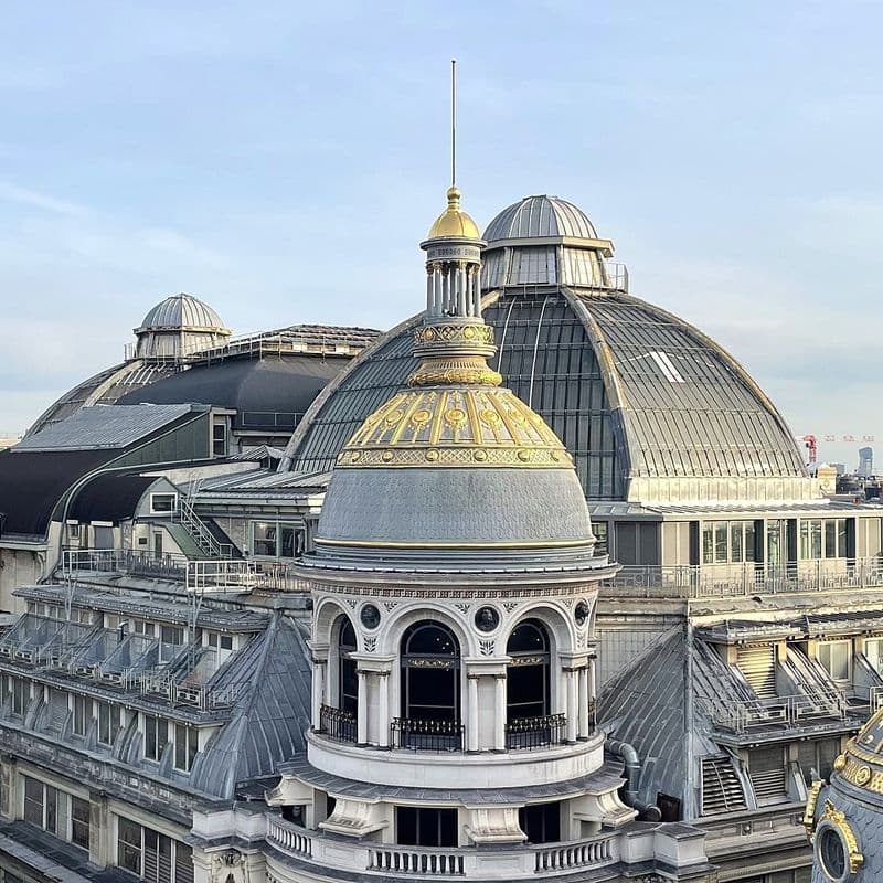 Printemps department store in France now accepts cryptocurrency payments.