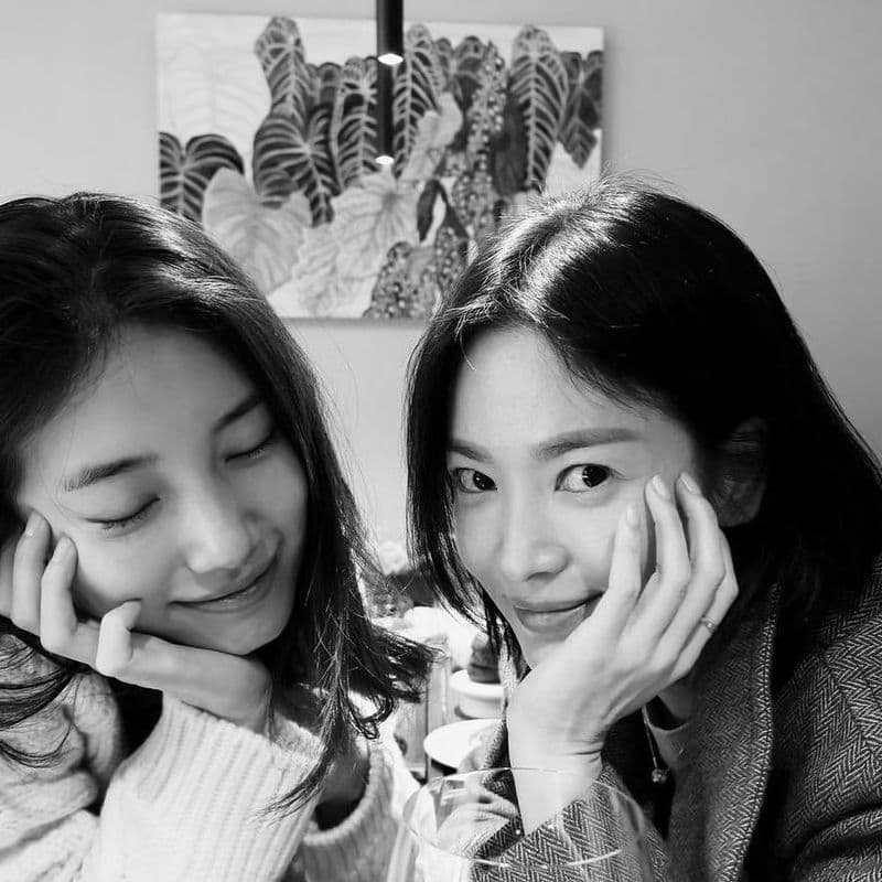 예쁜 사람 옆에 예쁜 사람, 송혜교와 수지의 데이트