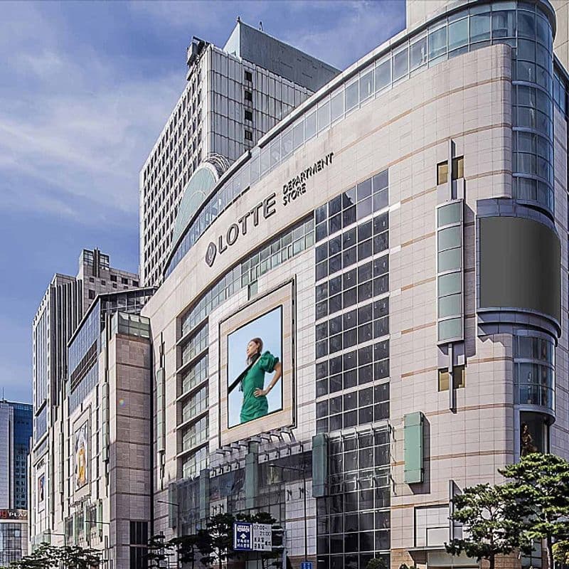 경기 불황으로 인한 국내 주요 백화점 3사 타격