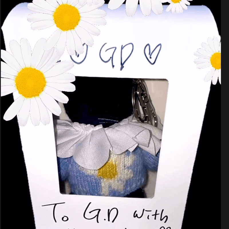 자고 일어났더니, 지드래곤이 내 계정을 태그했다면!?