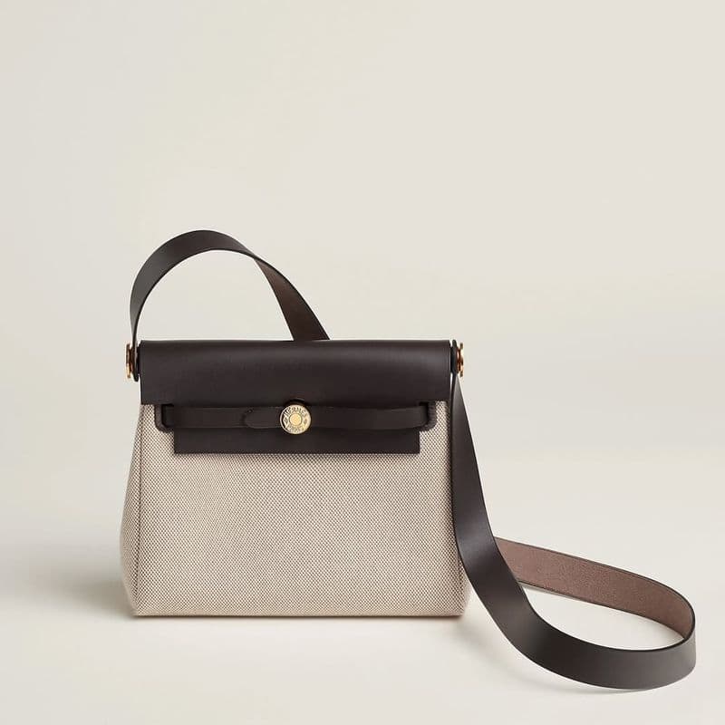 미니멀한 매력 에르메스 에르백 미니 출시