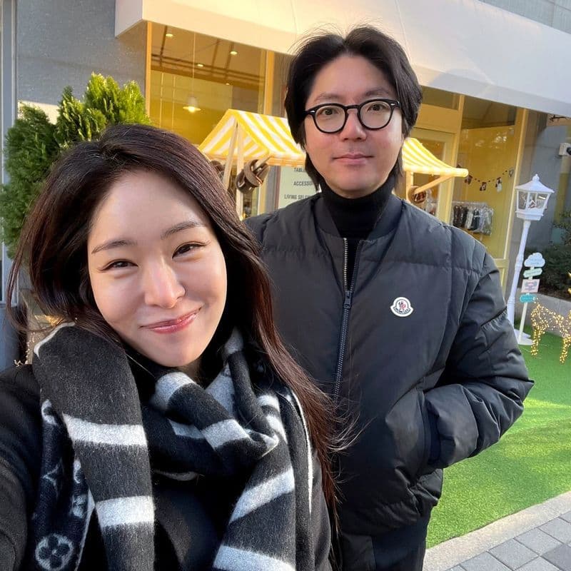 미자, 김태현 부부의 명품 나들이 룩