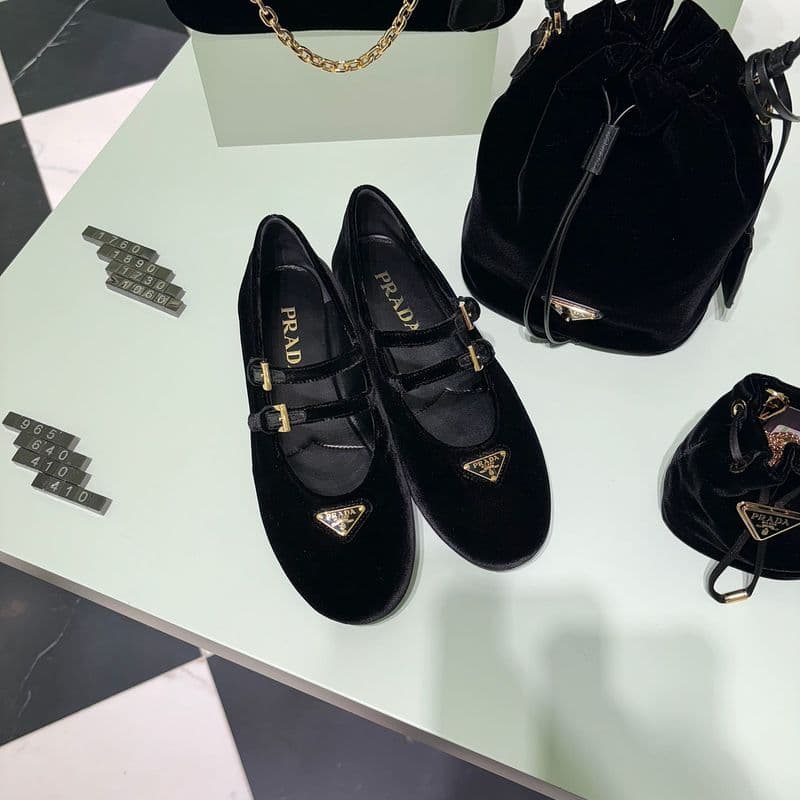 Treat Yourself: 3 Holiday Gift Ideas for 2024