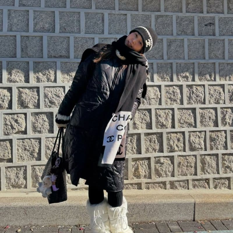 채정안의 한파 속 럭셔리 코디