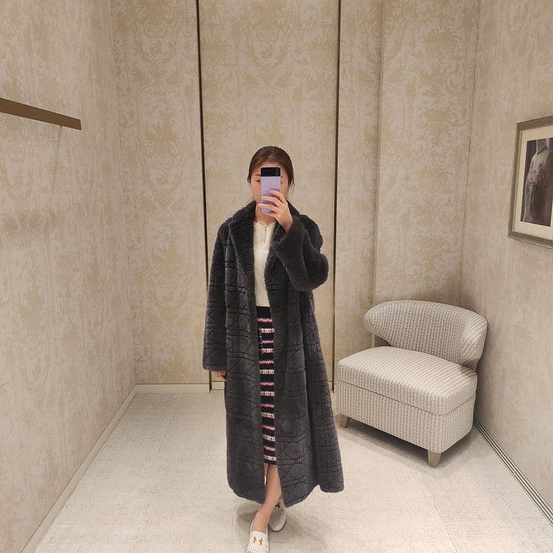 Thinking about your first mink? Here's a review of the Dior Cannage pattern black mink.