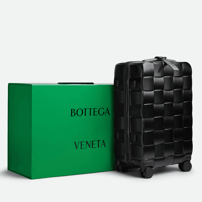 보테가베네타, 기내용 수트케이스 출시