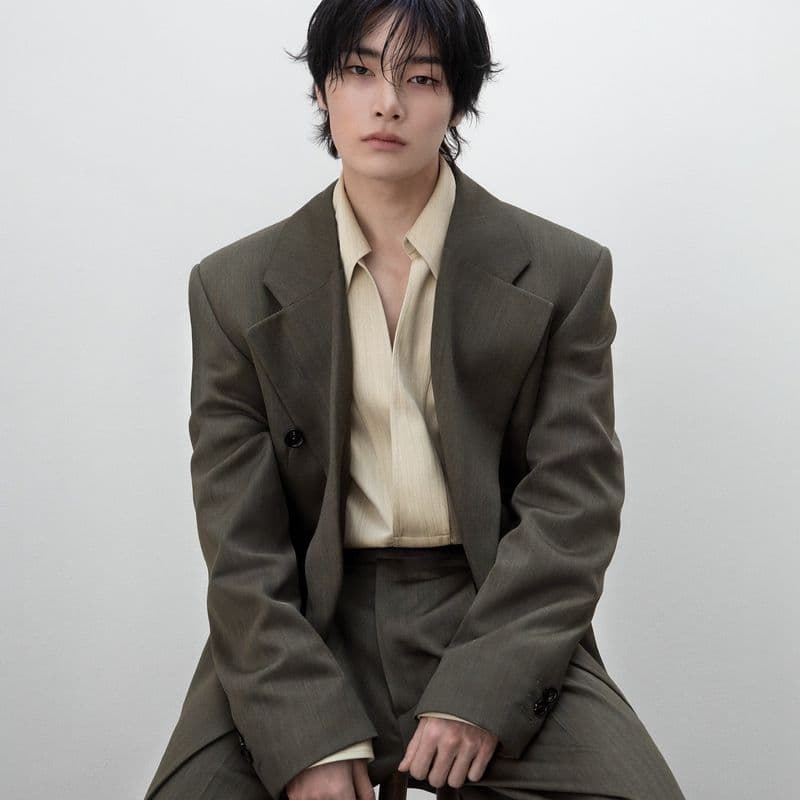 Who's the new face of Bottega Veneta?