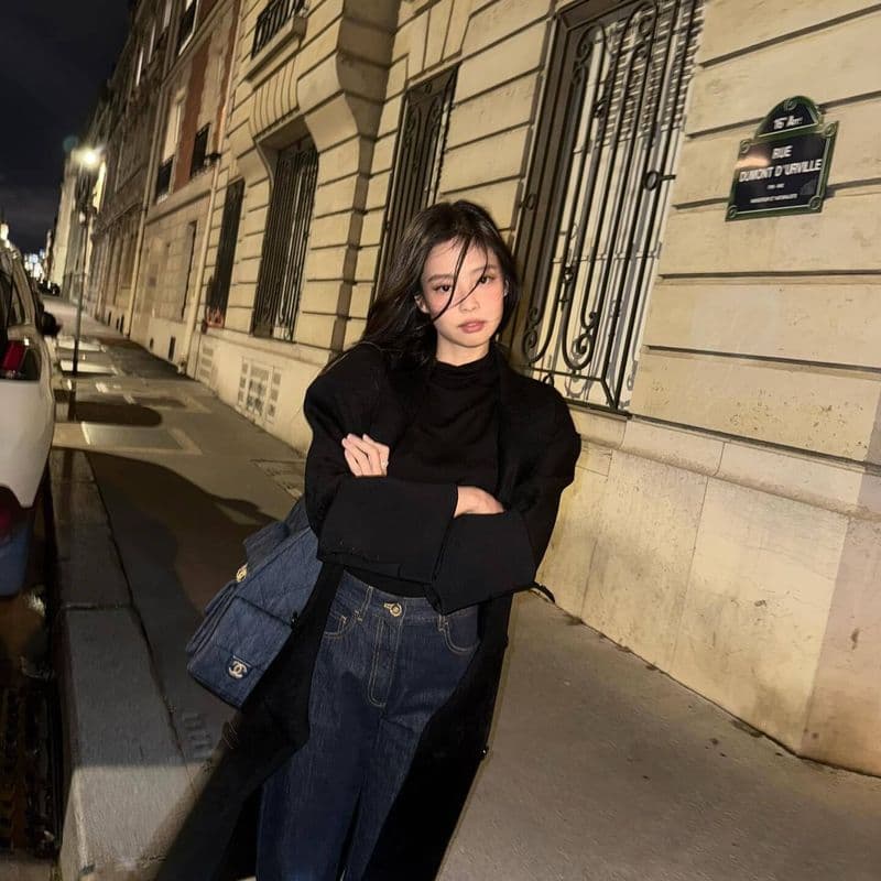 제니부터 두아리파까지 착용한 샤넬 가방은?