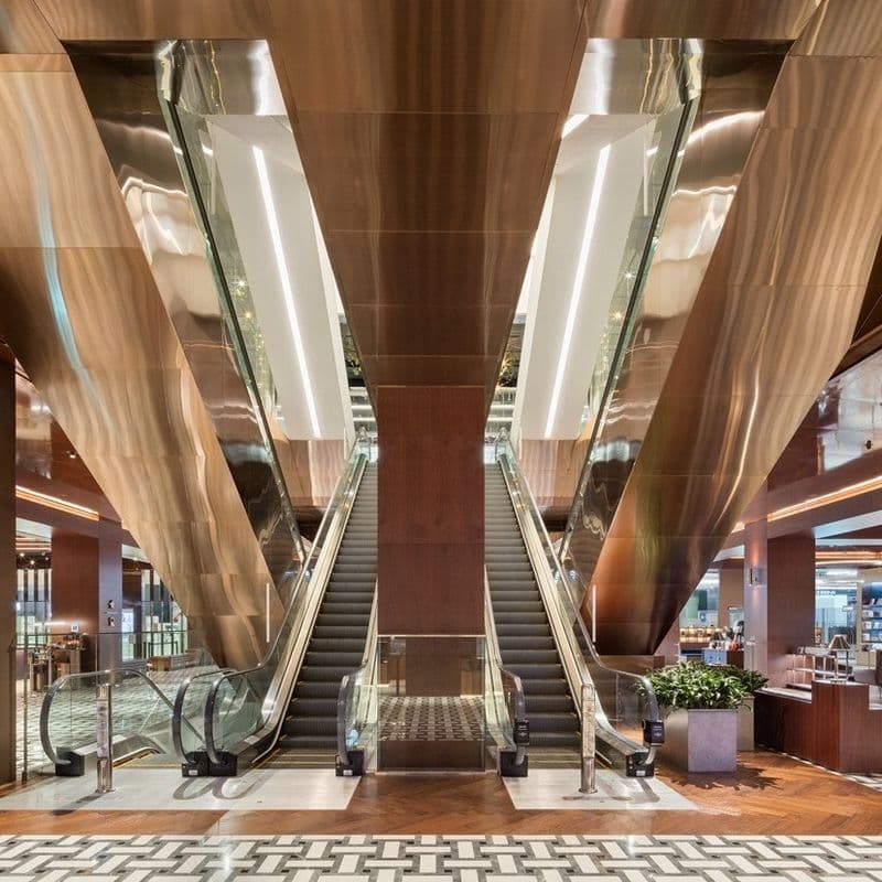 The Hyundai Department Store is boosting its luxury lineup with the confirmed addition of Loewe.