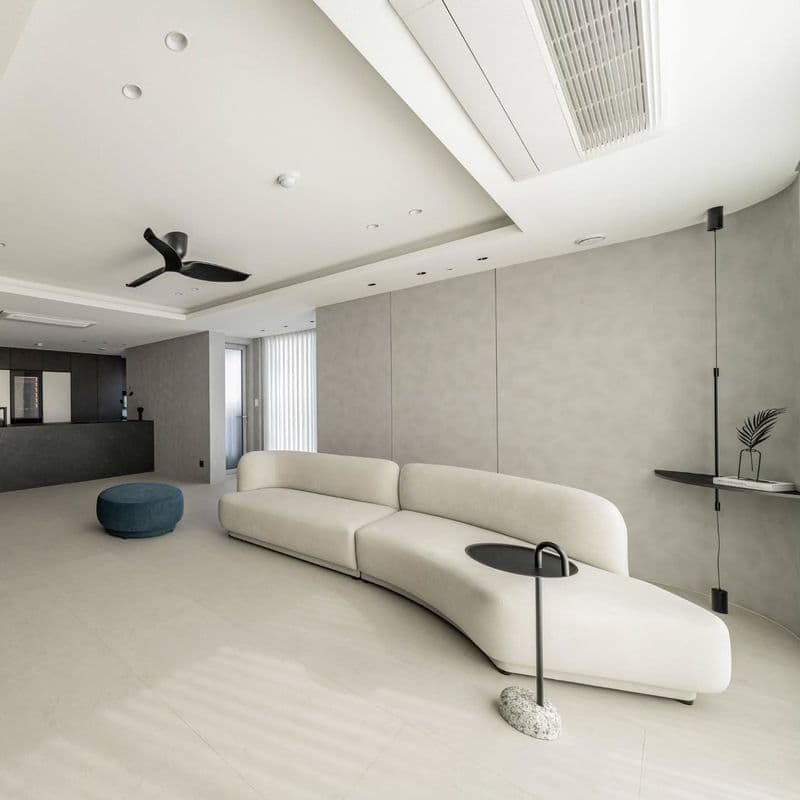 카레이서 한민관, 럭셔리 뉴 하우스