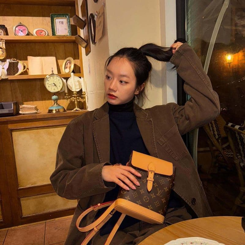 혜리의 루이비통 신상백 스타일링
