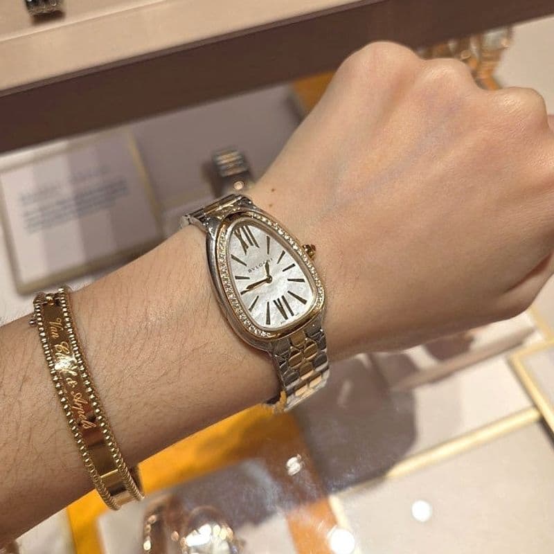 A roundup of Bulgari price increases and my experience trying on the Serpenti watch!
