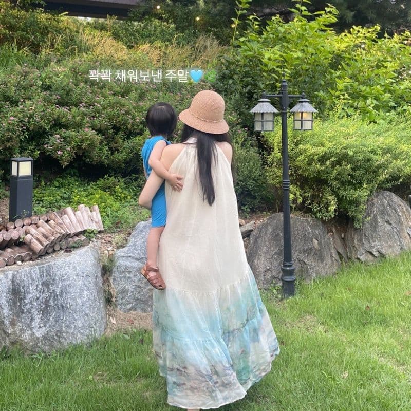 애겸마지만 매일 꾸안꾸 가능해요.💁‍♀️ 현실감 200% 여름 스타일링 모음.zip