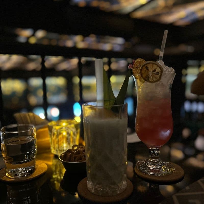 Ugly - A stylish cocktail bar in Gangnam & Weekend brunch at Cafe 'Albert': A review.