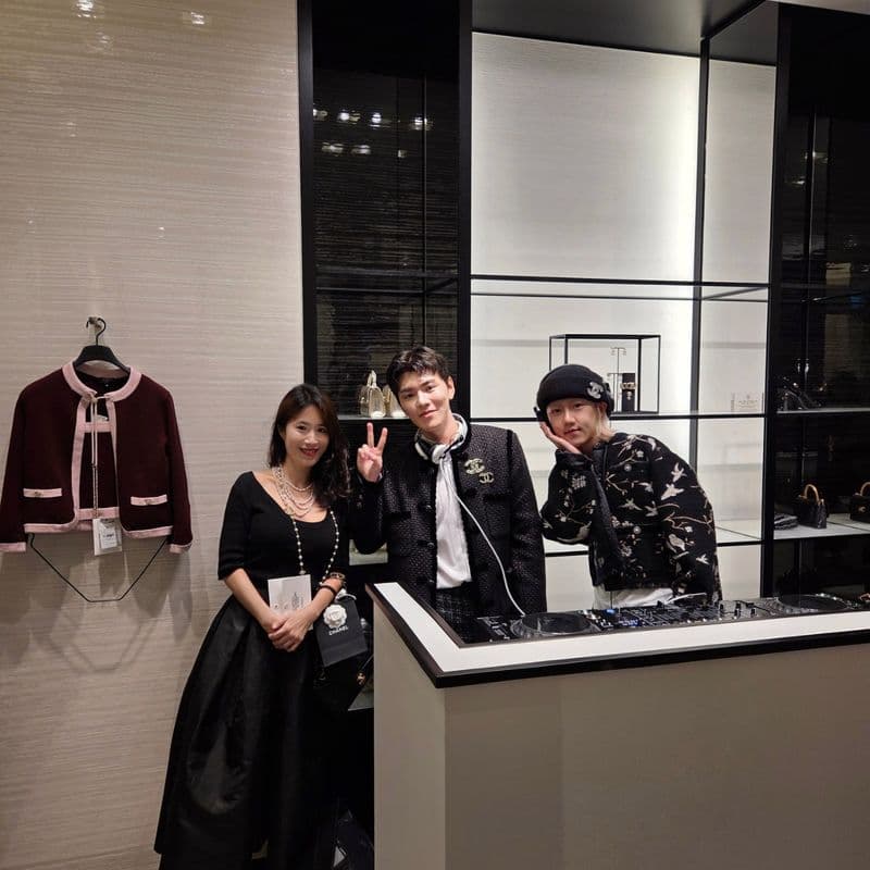 Chanel cocktail party at Shinsegae Department Store Gangnam - GroovyRoom's Kyujung & Hwimin on the decks!