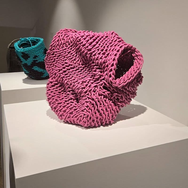 보테가 베네타 전시: 세계를 엮다: 인트레치아토의 언어