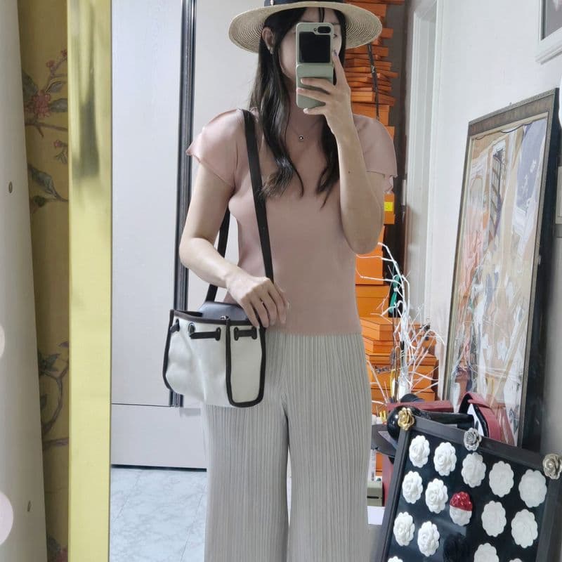 에르메스 미니 에르백 뒤집는 방법과 실사용 리뷰 : 수납력과  다양한 연출 방법