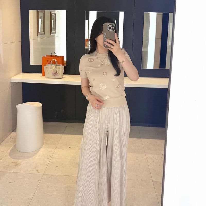 에르메스 25 FW 신상 핫 아이템 캔디 니트 코디