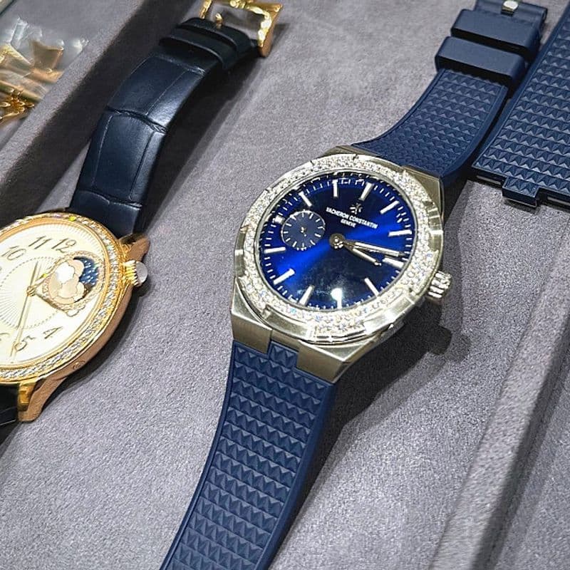 High-End Women's Watches: A Deep Dive into Vacheron Constantin Overseas vs. Égérie