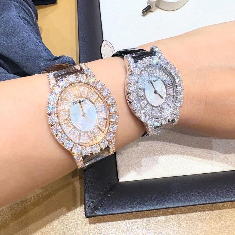 이영애, 장원영, 정려원 시계 어디 꺼? 시계 중의 끝판왕 쇼파드 디아망뜨 착용 후기와 가격 정리