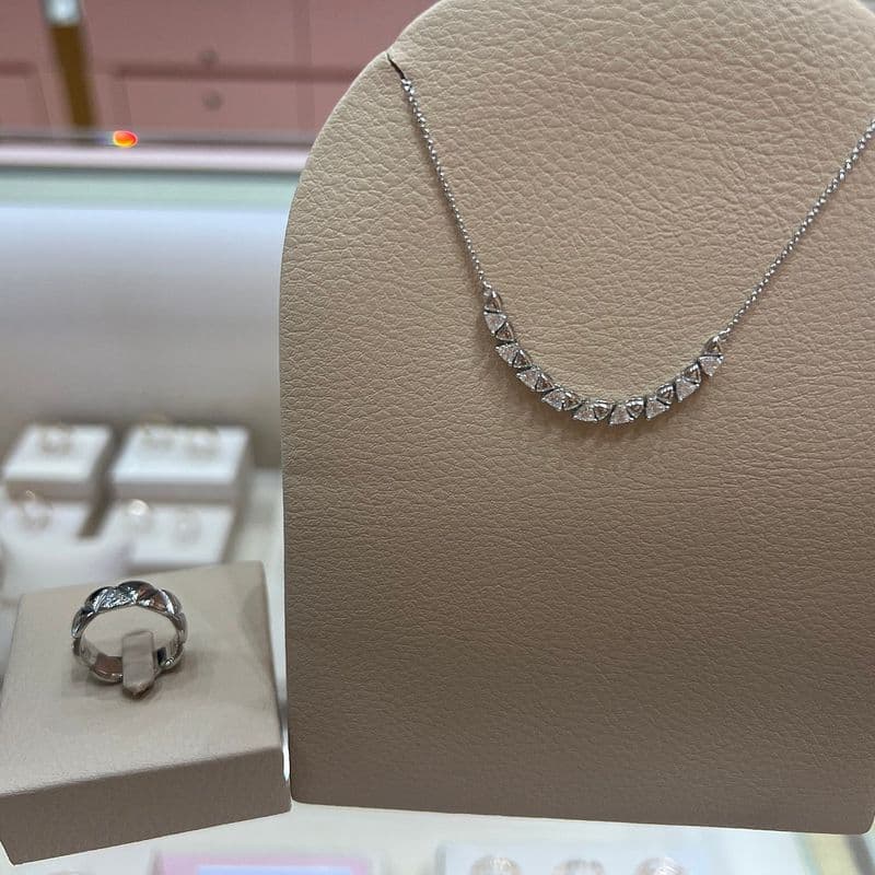 제이에스티나 모자이크 목걸이 후기｜아이유 픽 데일리 주얼리 리뷰