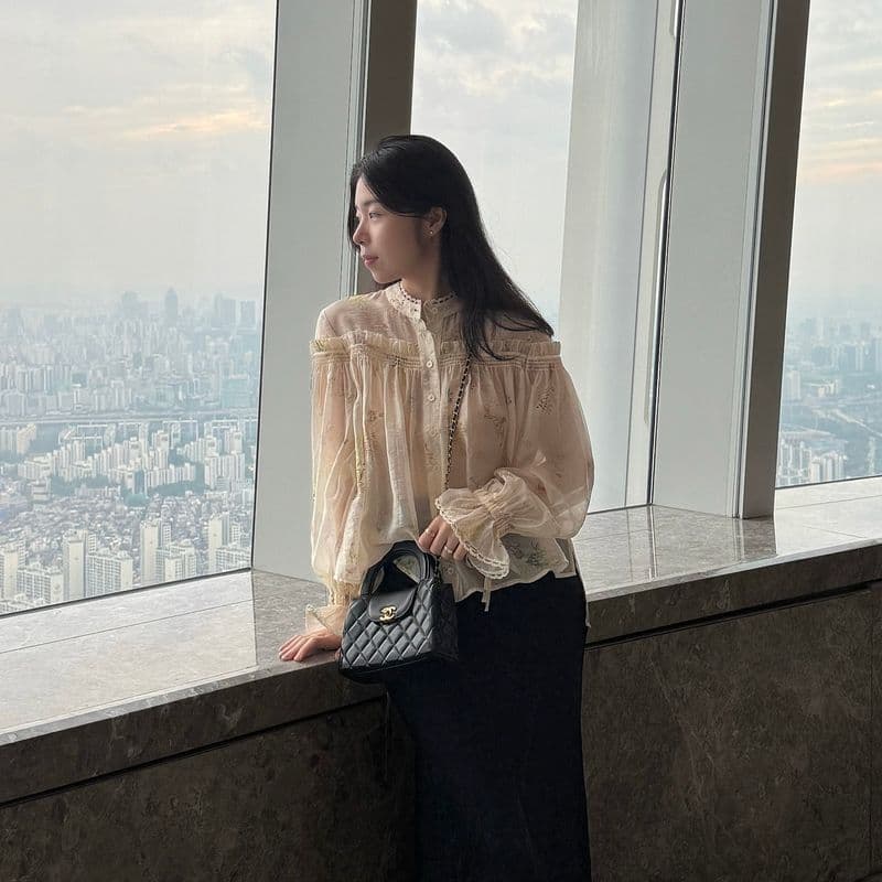 샤넬 켈리 백에 어울리는 옷은? 켈리 백과 함께한 주말 데이트룩 (with 코코크러쉬 반지)