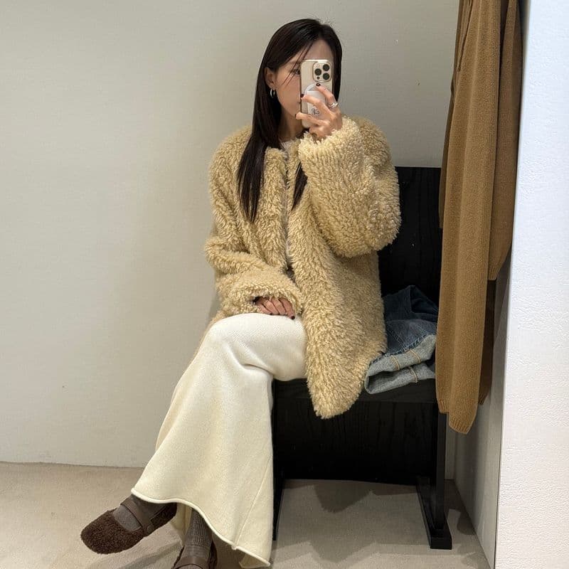 겨울 아우터 추천 코디 6가지｜코트·밍크·퍼 자켓 모음